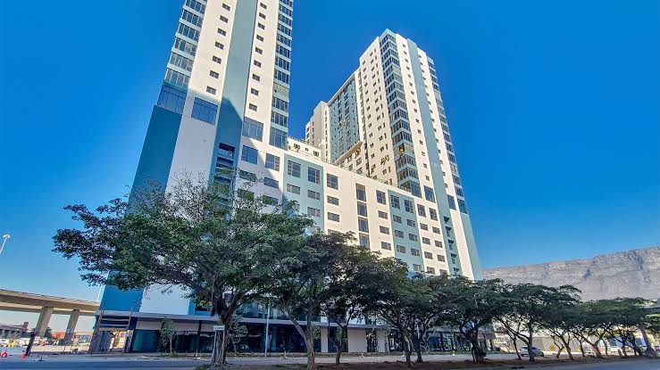 1 Bedroom Property for Sale in Foreshore Western Cape